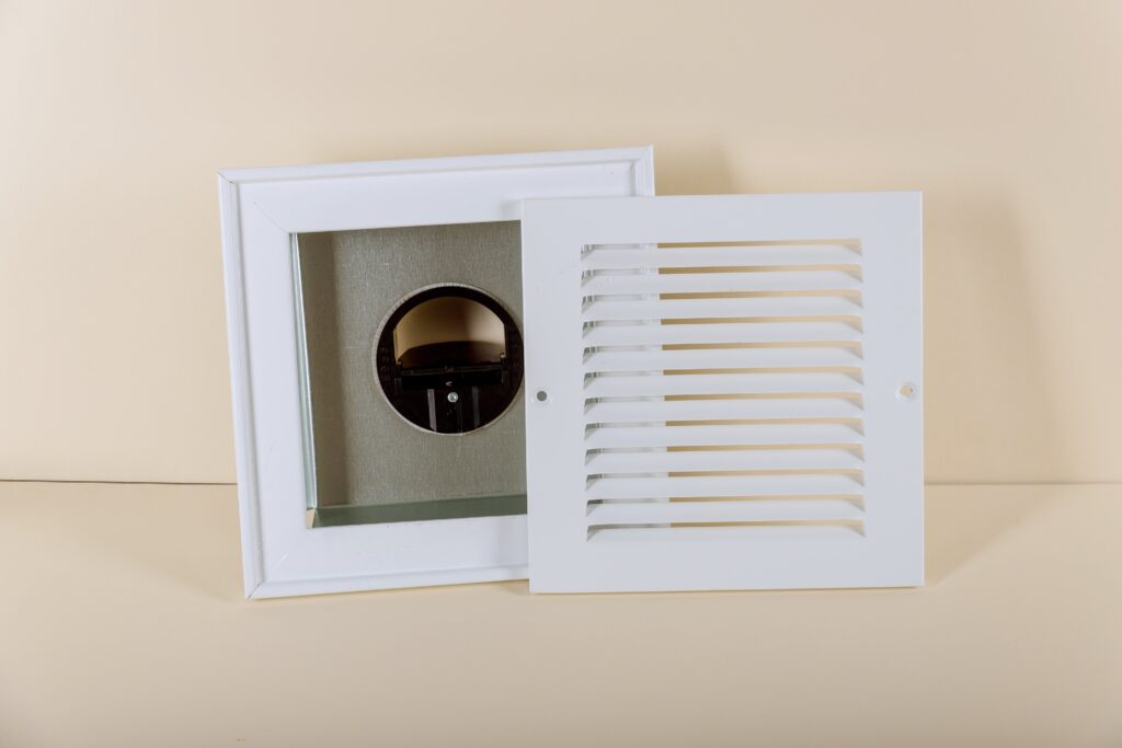 10 Signs of Dirty Air Ducts in Your Home